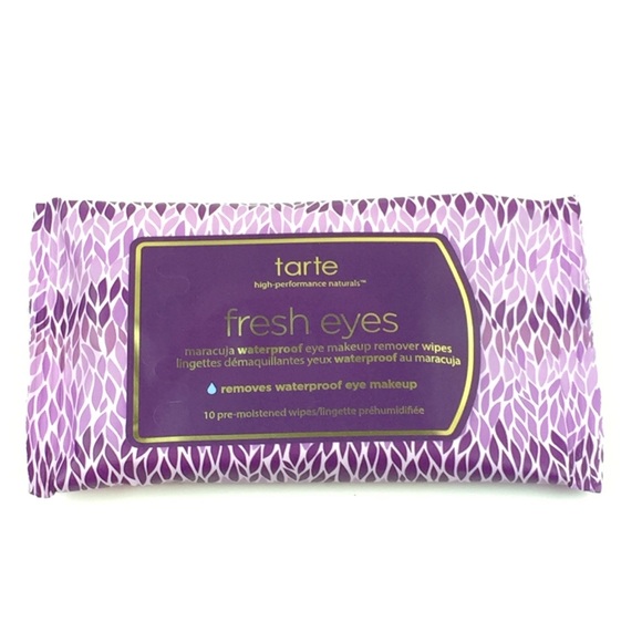 SOLD Tarte Bundle makeup wipes, lip, moisturizer - Picture 2 of 8